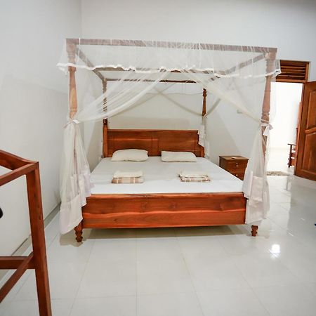 Serene Home Stay Удавалаве Экстерьер фото