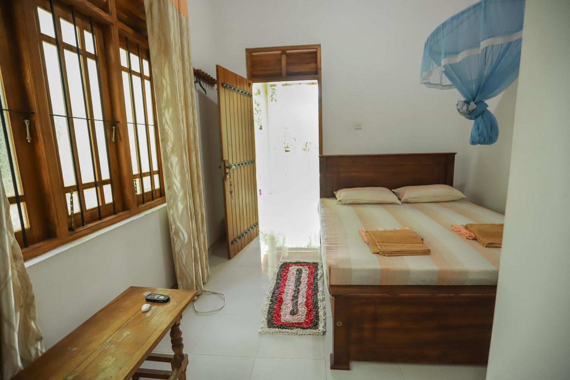 Serene Home Stay Удавалаве Экстерьер фото